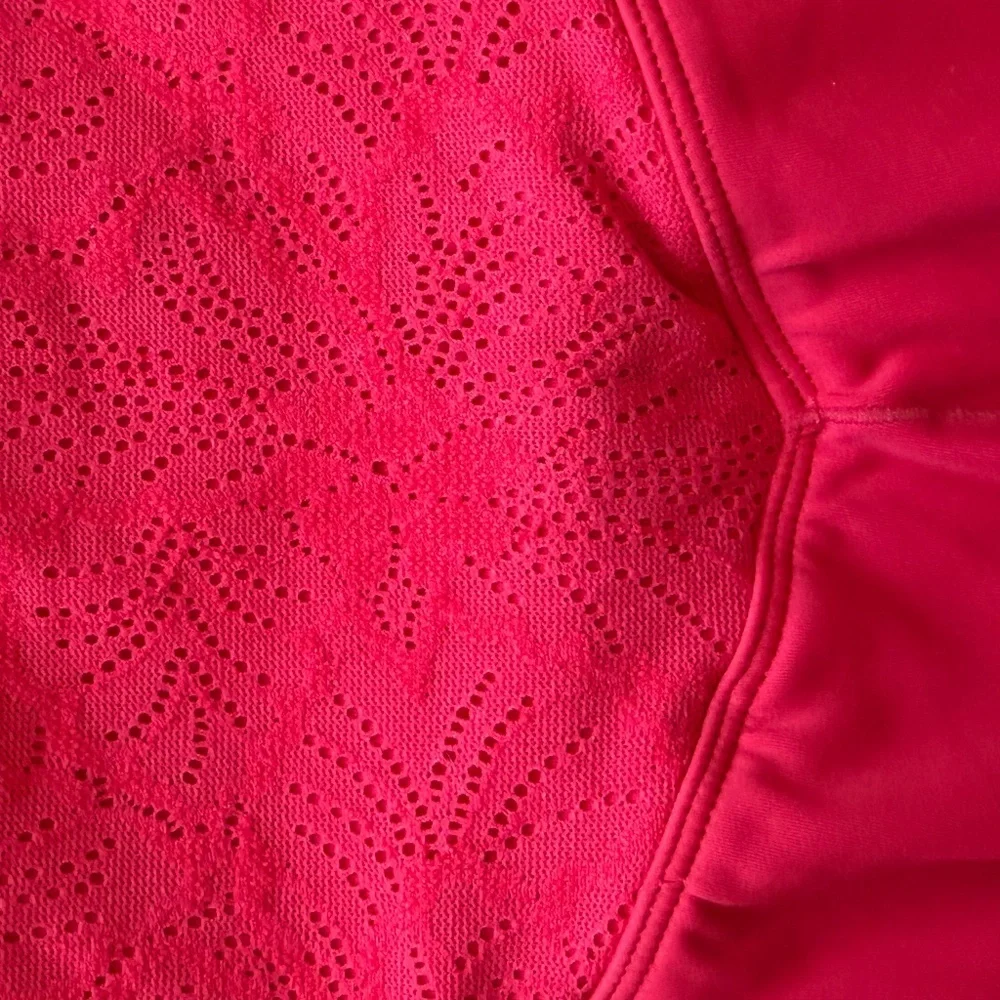 Halara, SoftlyZero™ Airy High Waisted 2-in-1 Pocket lace, NWT, Small